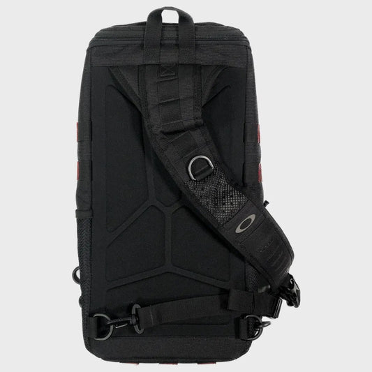 2000's vintage technical Oakley tri-harness sling bag