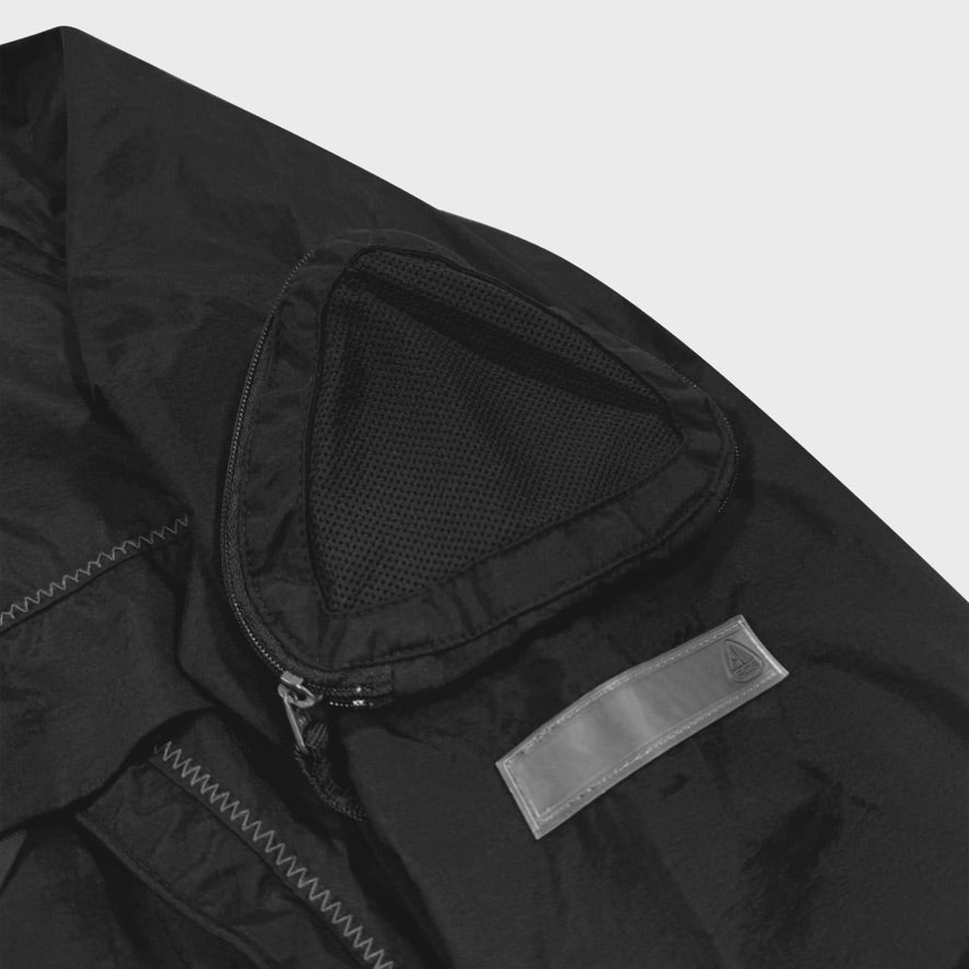2000's vintage Nike ACG Asymetrical technical Kayak windbreaker