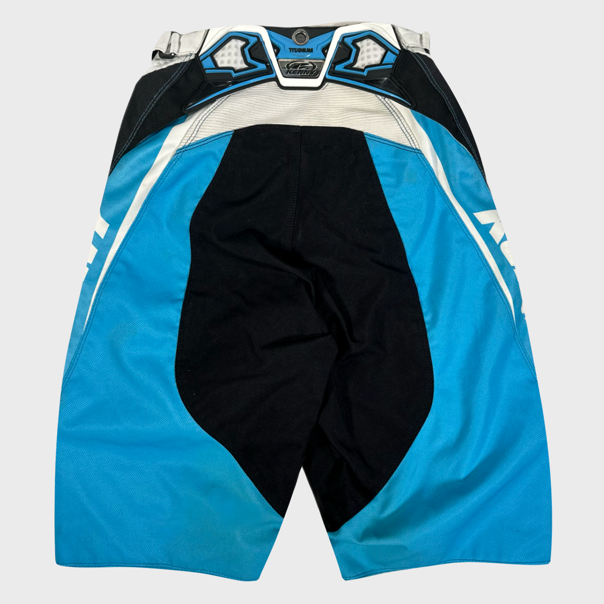 2000’s vintage Kenny Titanium VTT/MTB technical cargo shorts