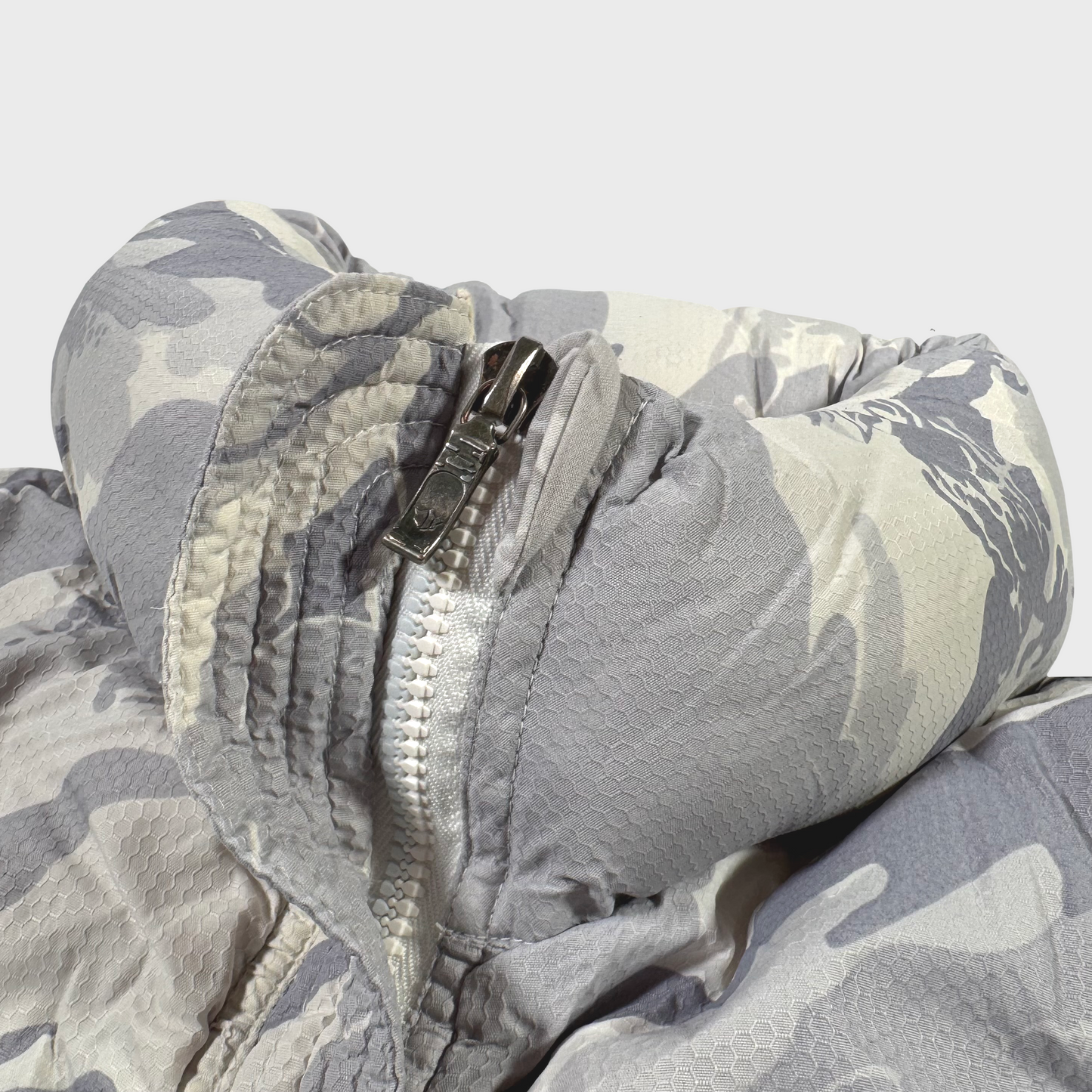 Maharishi Forest DPM : Bonsai - White Camo Embroidered Puffer Sleeveless Jacket Ebay
