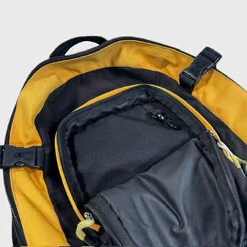 2000’s vintage Salomon vintage technical backpack
