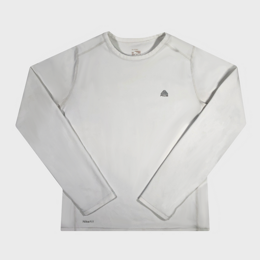 2000’s vintage Nike ACG Nike fit White longsleeve
