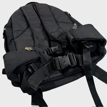 2000’s vintage Salomon vintage technical backpack