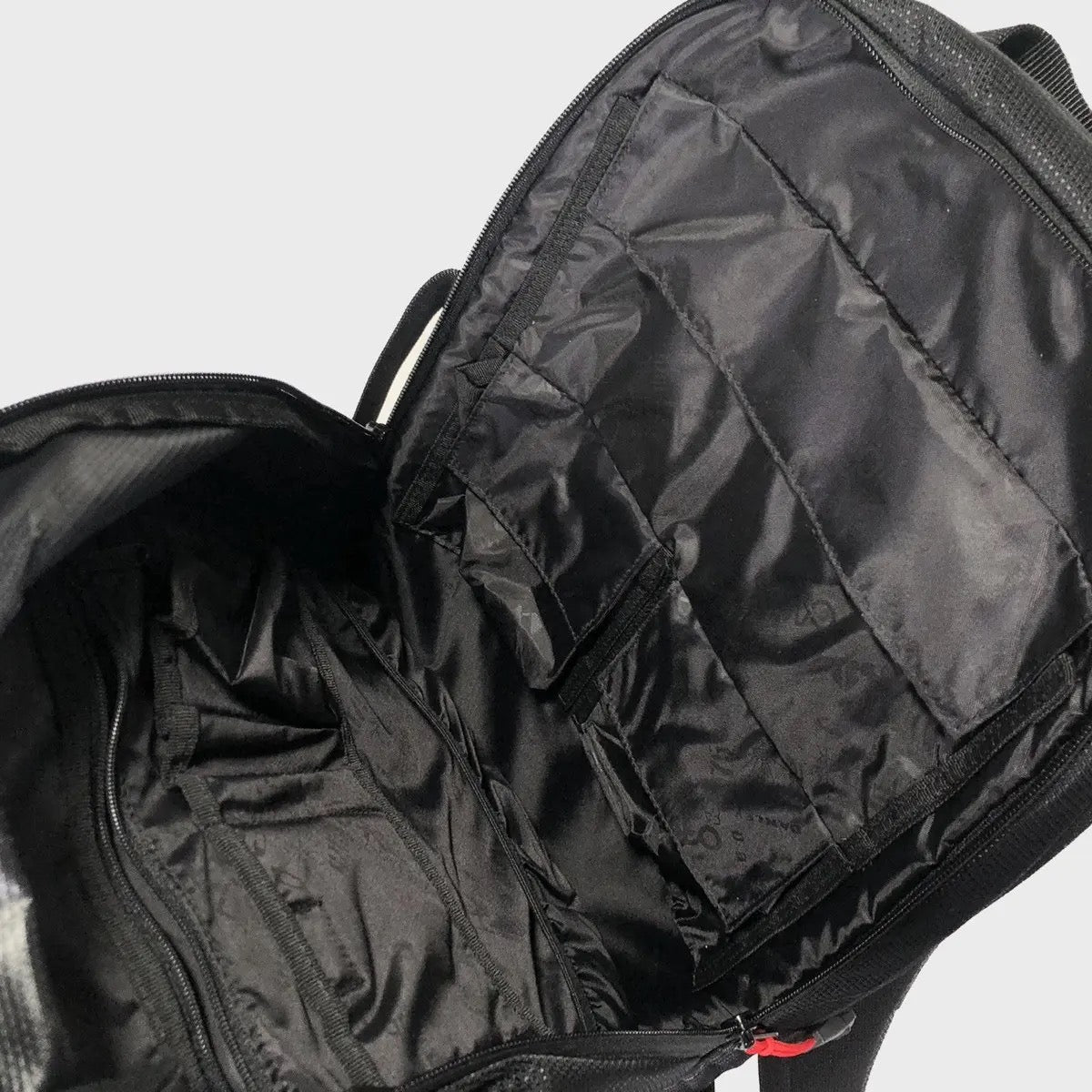 2010’s vintage Oakley Motion Tech 2.0 hardshell backpack