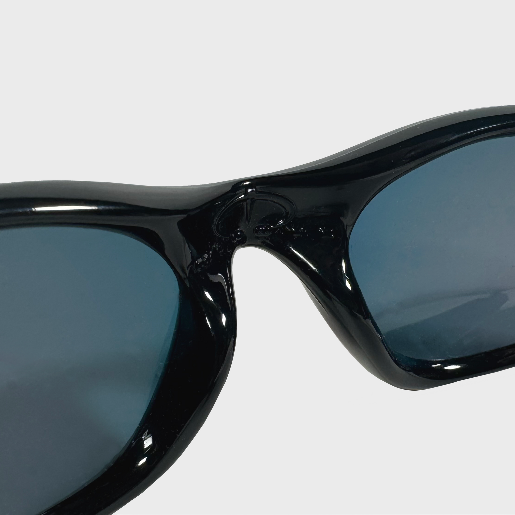 Oakley Minute Gen.2 - Jet Black / Ruby Iridium Vintage 300700 2