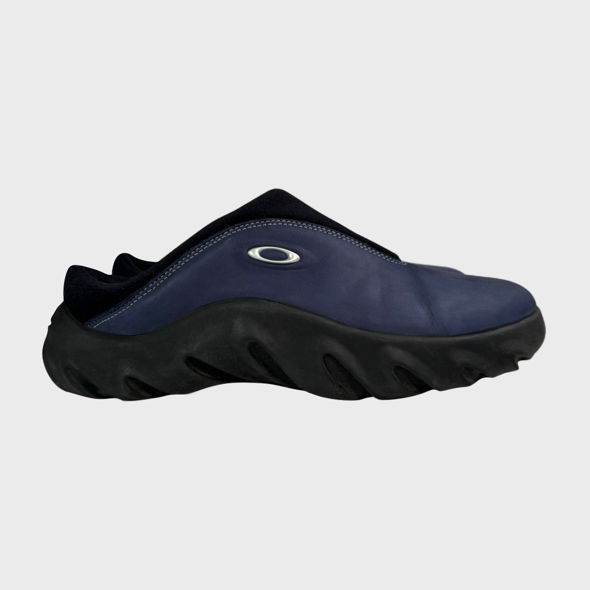 Oakley Vintage Bob Mule - Blue & Black Hol Sales