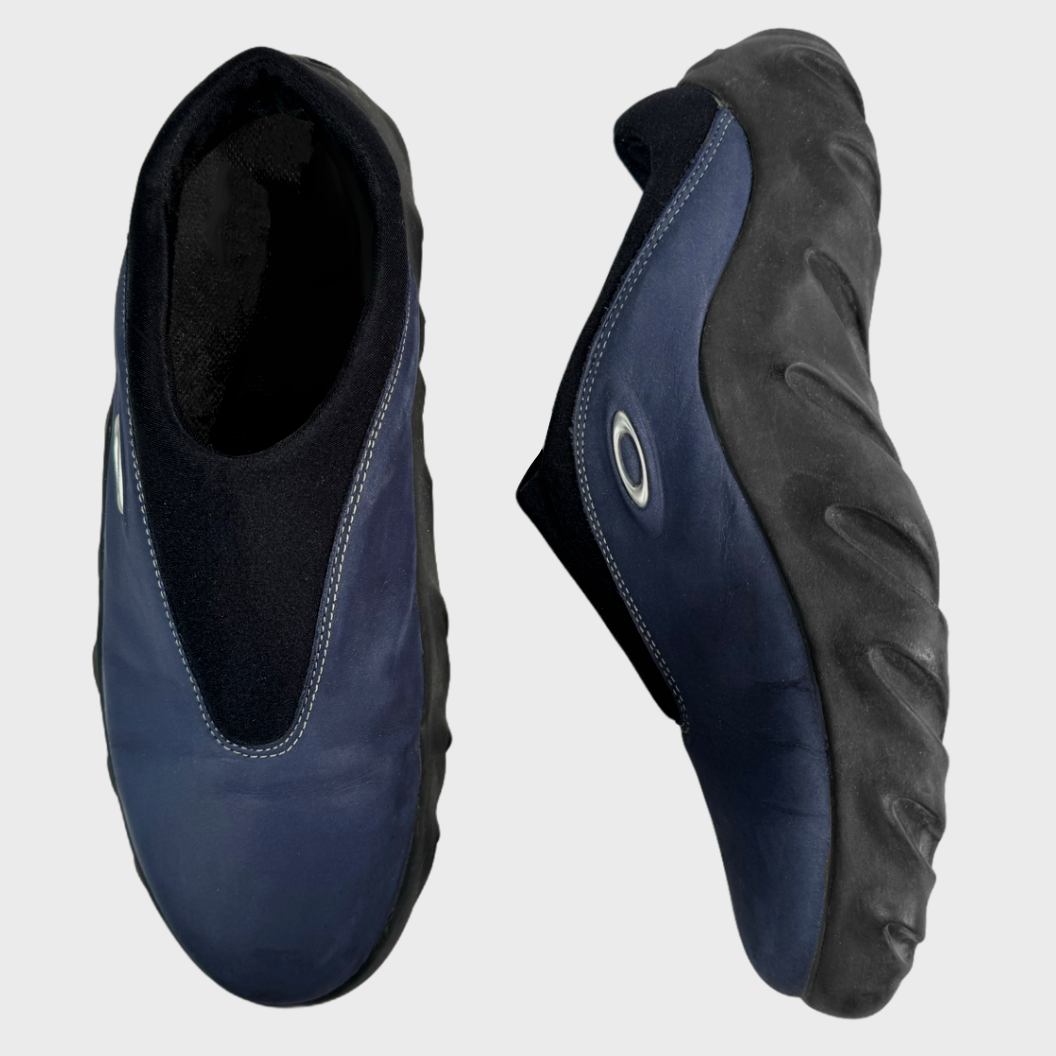 Oakley Vintage Bob Mule - Blue & Black Inside Tag