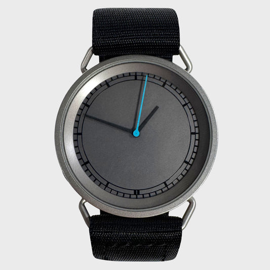 Rosendahl Minimalist Design Silver Watch vintage bauhaus digital futuristic